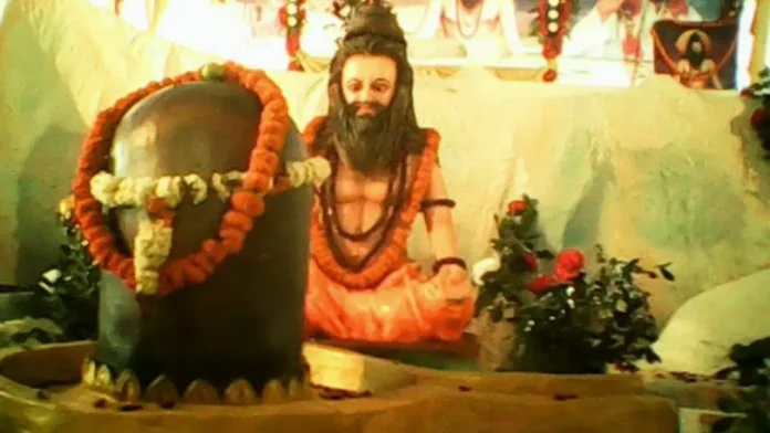 nikhileshwaranand maharaj